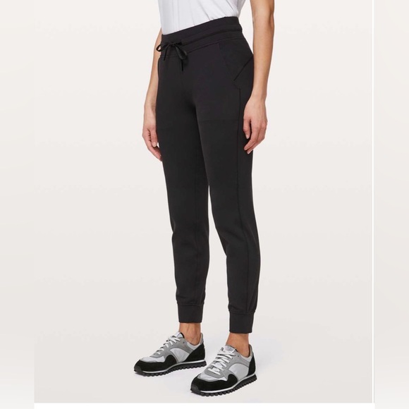lululemon athletica Pants - Lululemon Ready to Rulu Jogger